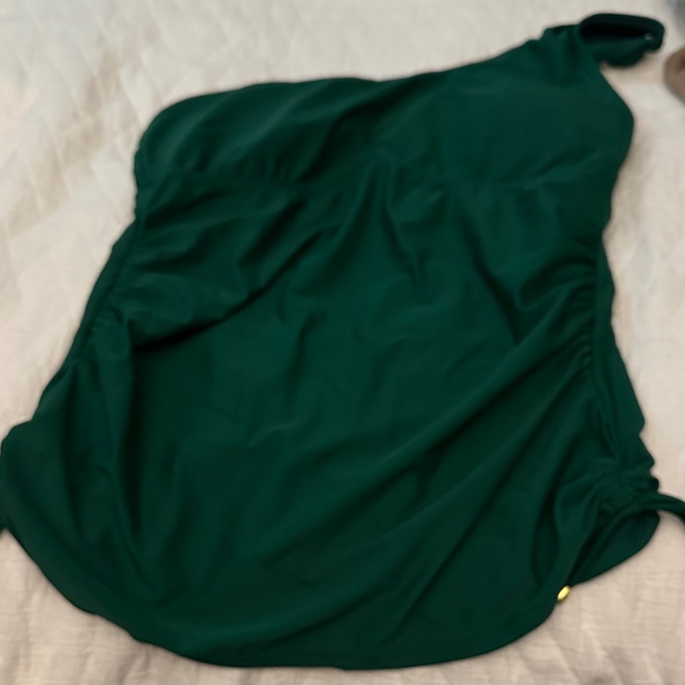 Elegant One-Shoulder Green Swimsuit Tankini Top.